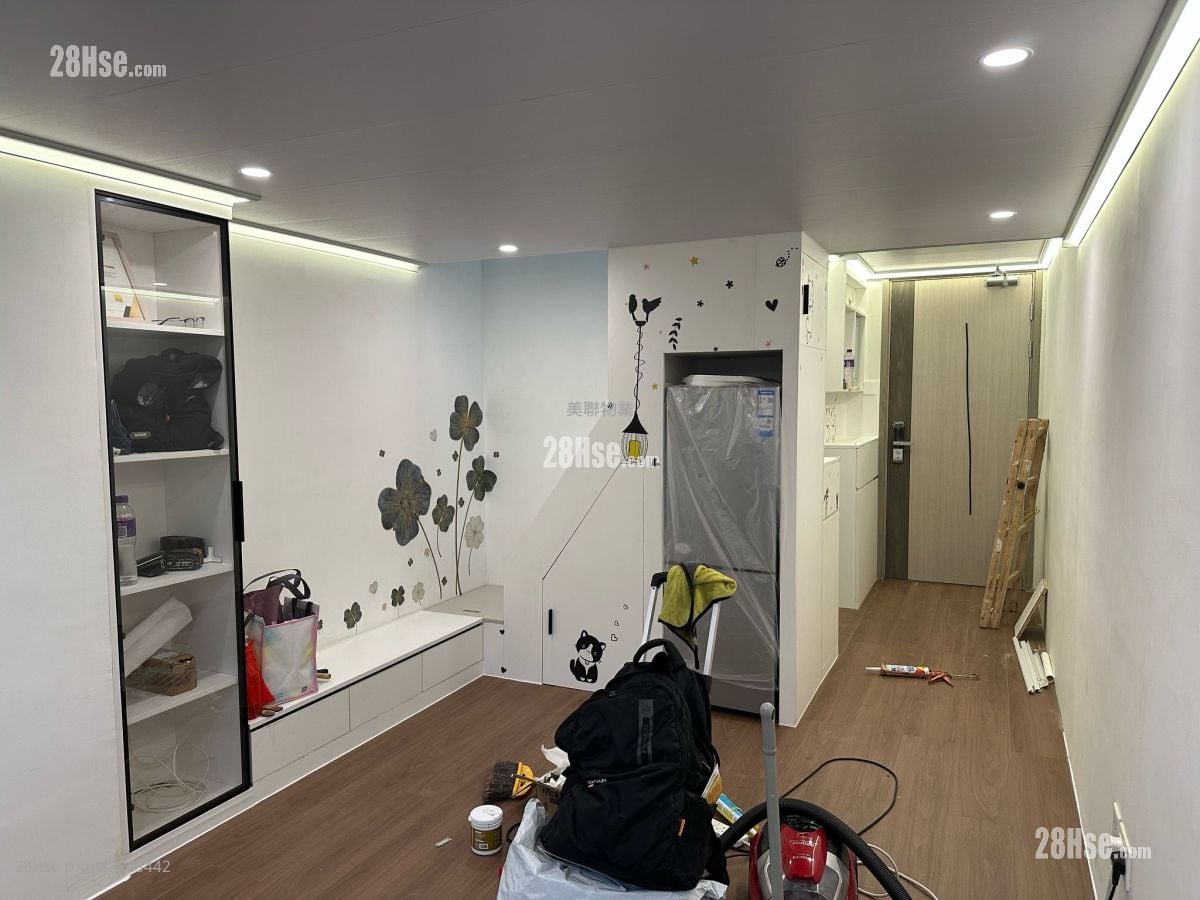 I City Sell Studio , 1 Toilet