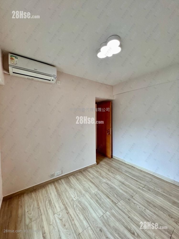 Tierra Verde Sell 2 Bedrooms , 1 Bathroom 522 ft²