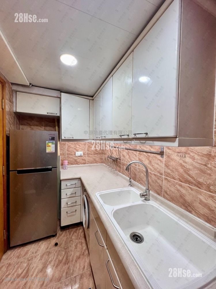 Tierra Verde Sell 2 Bedrooms , 1 Bathroom 522 ft²