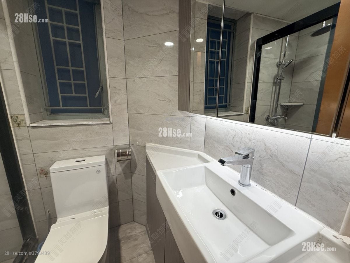 Tierra Verde Sell 4 Bedrooms , 2 Bathrooms 756 ft²