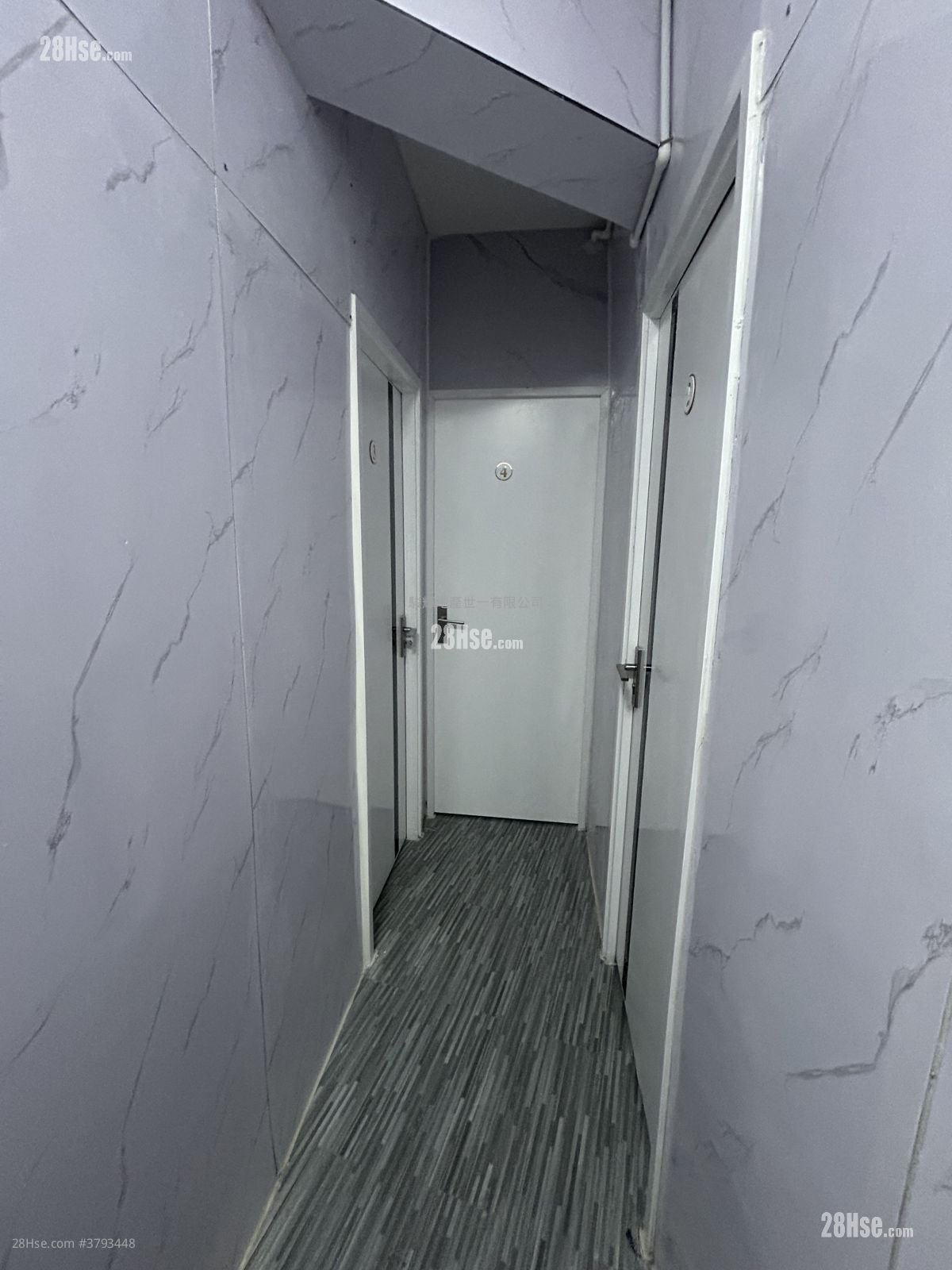 Universal Mansion Rental 2 Bedrooms , 1 Bathroom 250 ft²