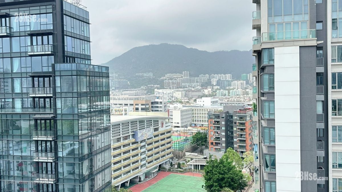 La Salle Residence Sell 2 Bedrooms , 1 Bathroom 402 ft²