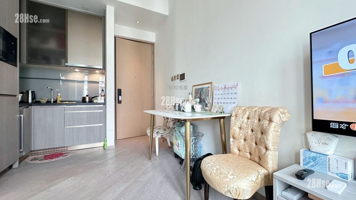 La Salle Residence Sell 2 Bedrooms , 1 Bathroom 402 ft²