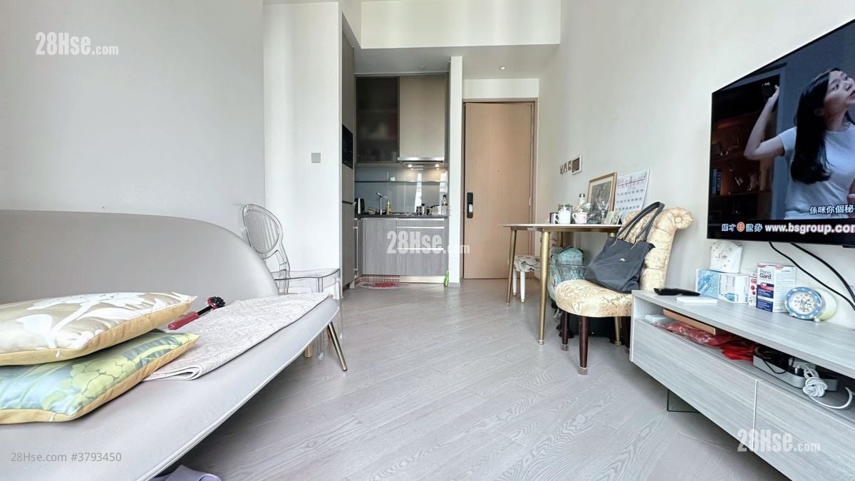 La Salle Residence Sell 2 Bedrooms , 1 Bathroom 402 ft²