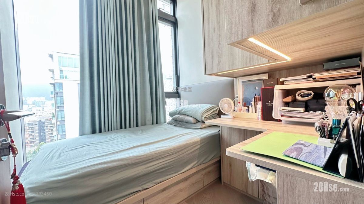 La Salle Residence Sell 2 Bedrooms , 1 Bathroom 402 ft²