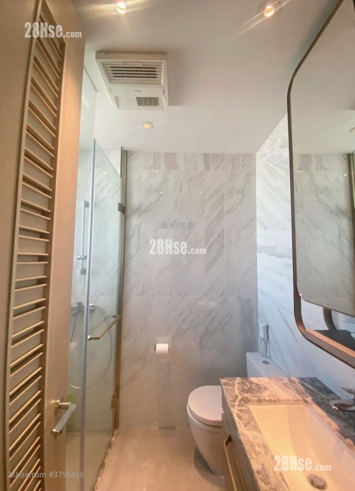 La Salle Residence Sell 2 Bedrooms , 1 Bathroom 402 ft²