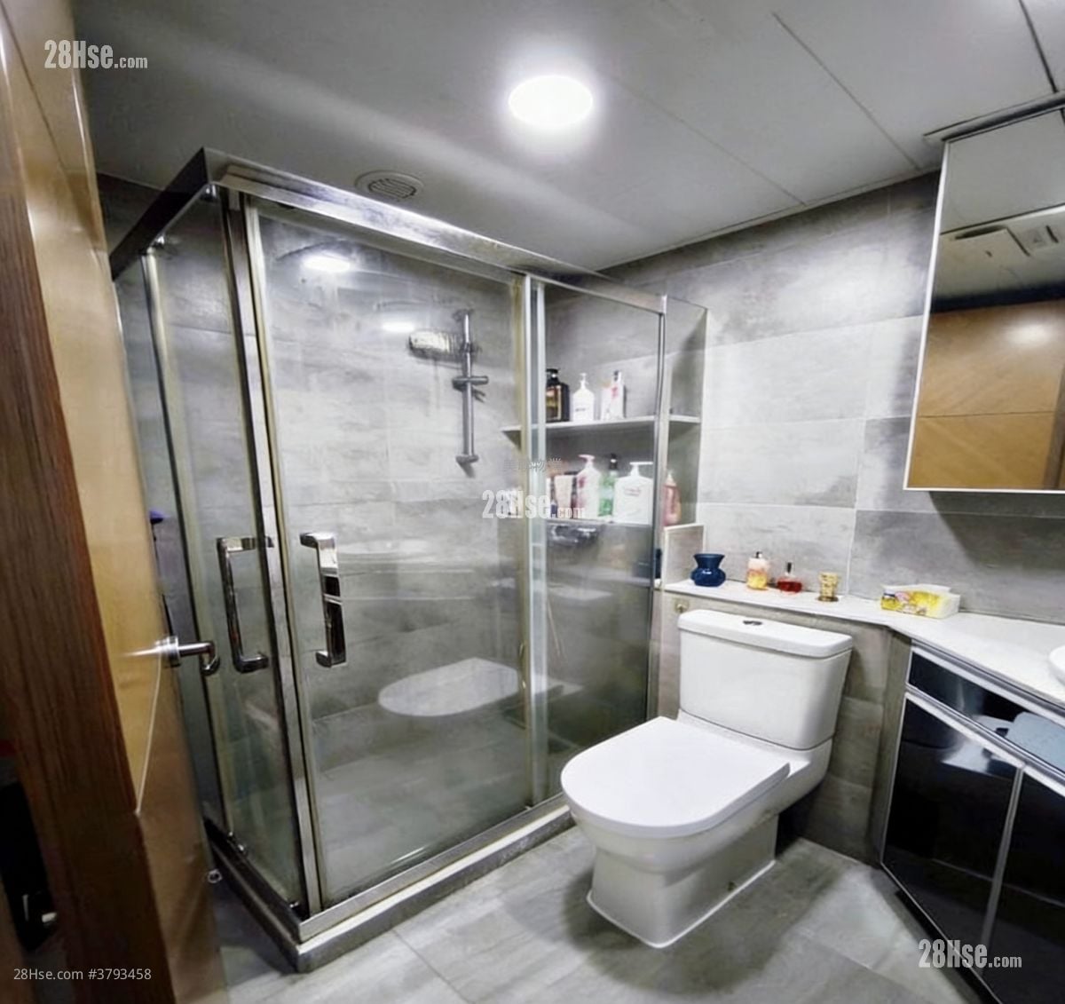 映湾园 售盘 3 房 , 2 浴室 940 平方尺