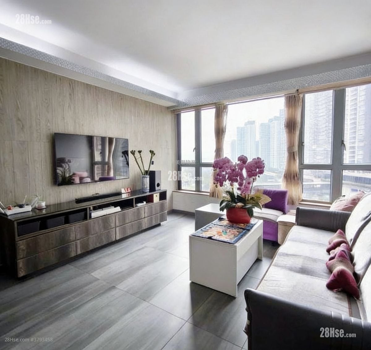 映湾园 售盘 3 房 , 2 浴室 940 平方尺