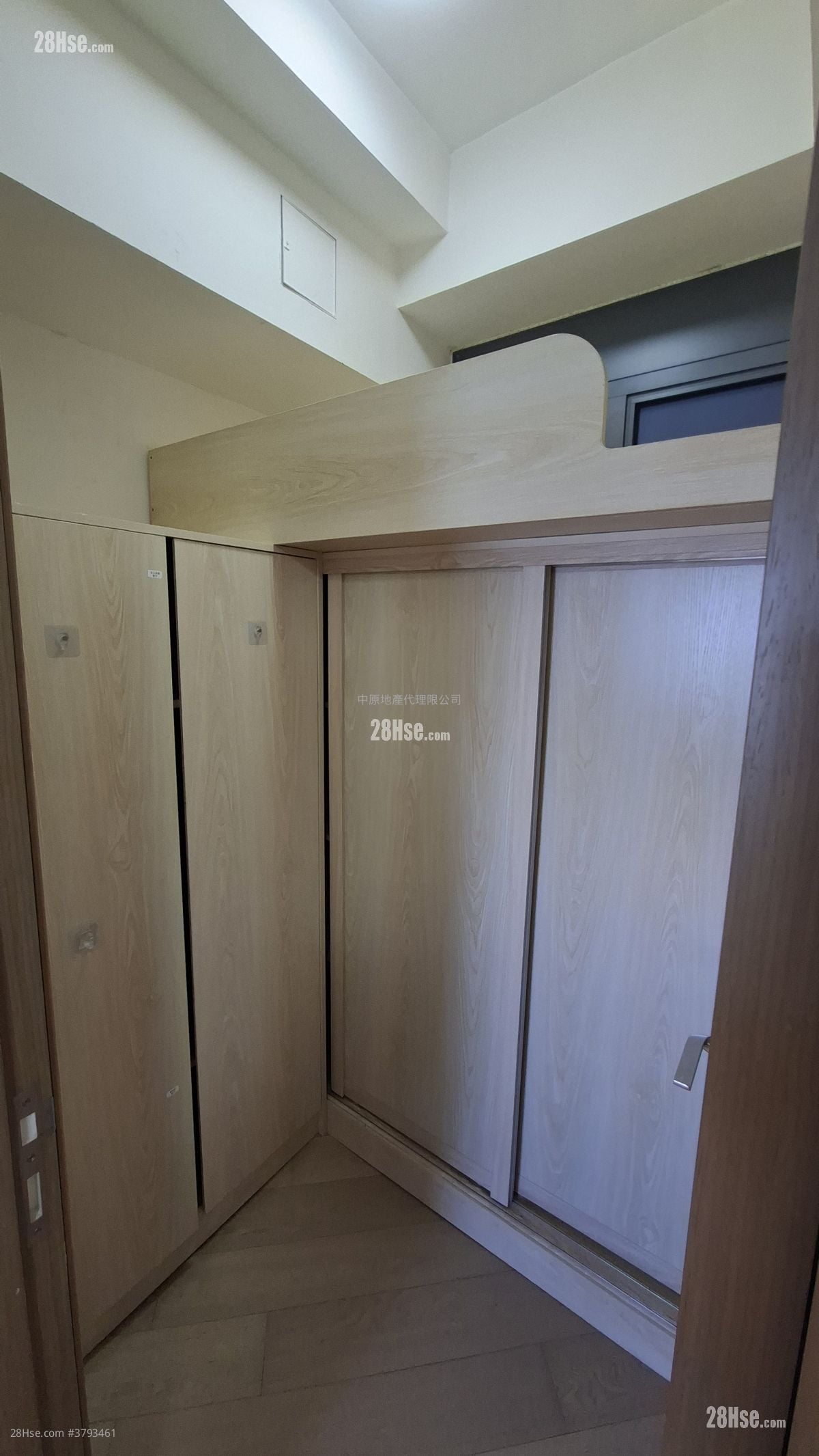 Double Cove Sell 2 Bedrooms , 3 Bathrooms 546 ft²