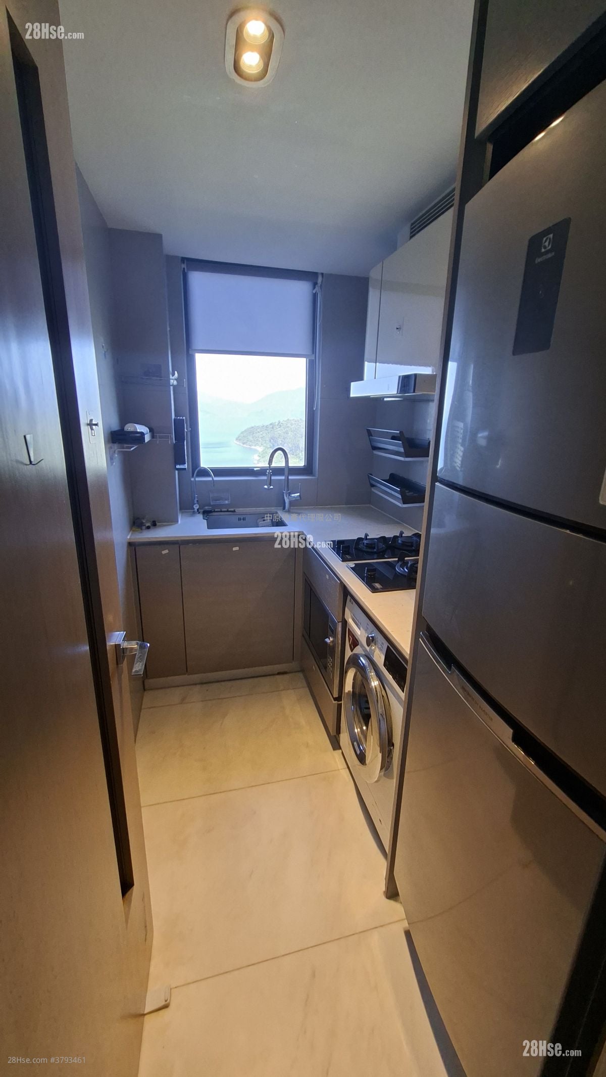 Double Cove Sell 2 Bedrooms , 3 Bathrooms 546 ft²