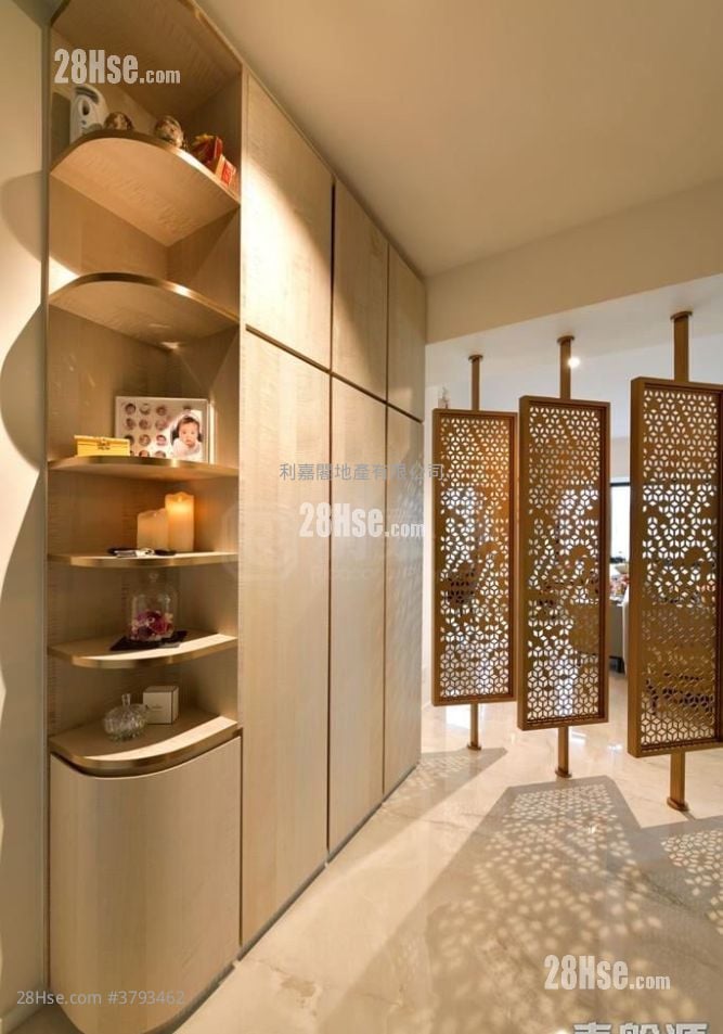 King's Park Villa Sell 3 Bedrooms 1,812 ft²