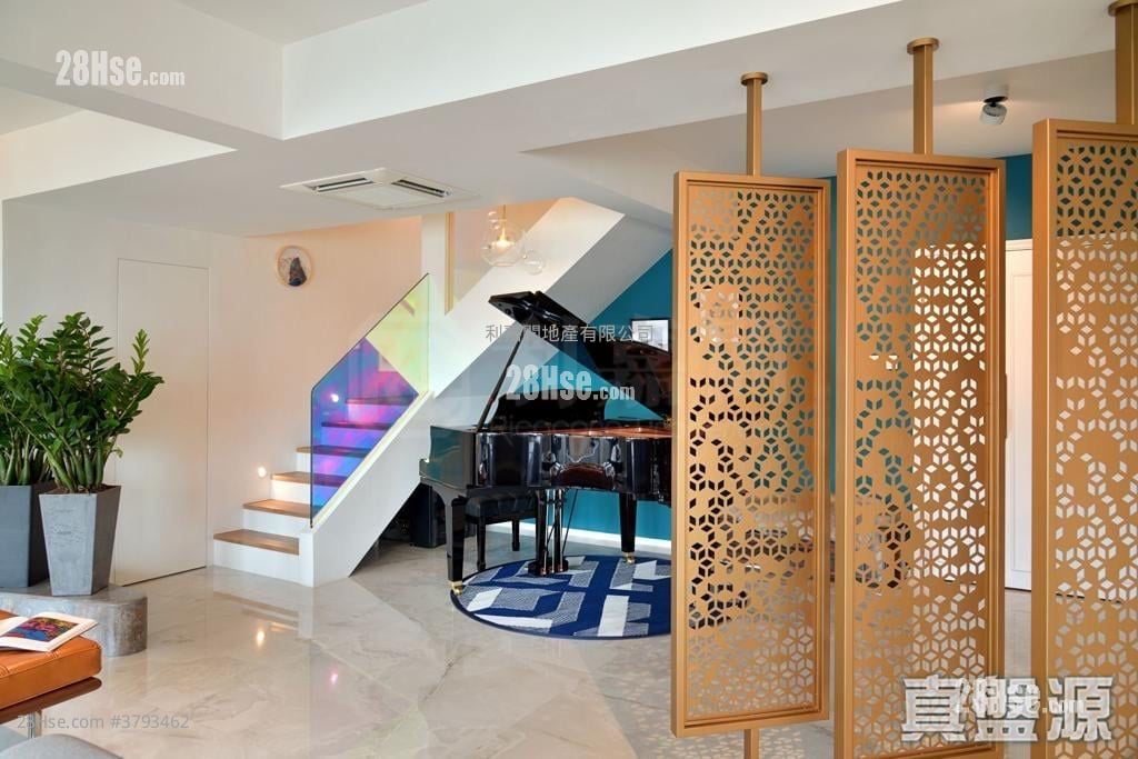 King's Park Villa Sell 3 Bedrooms 1,812 ft²