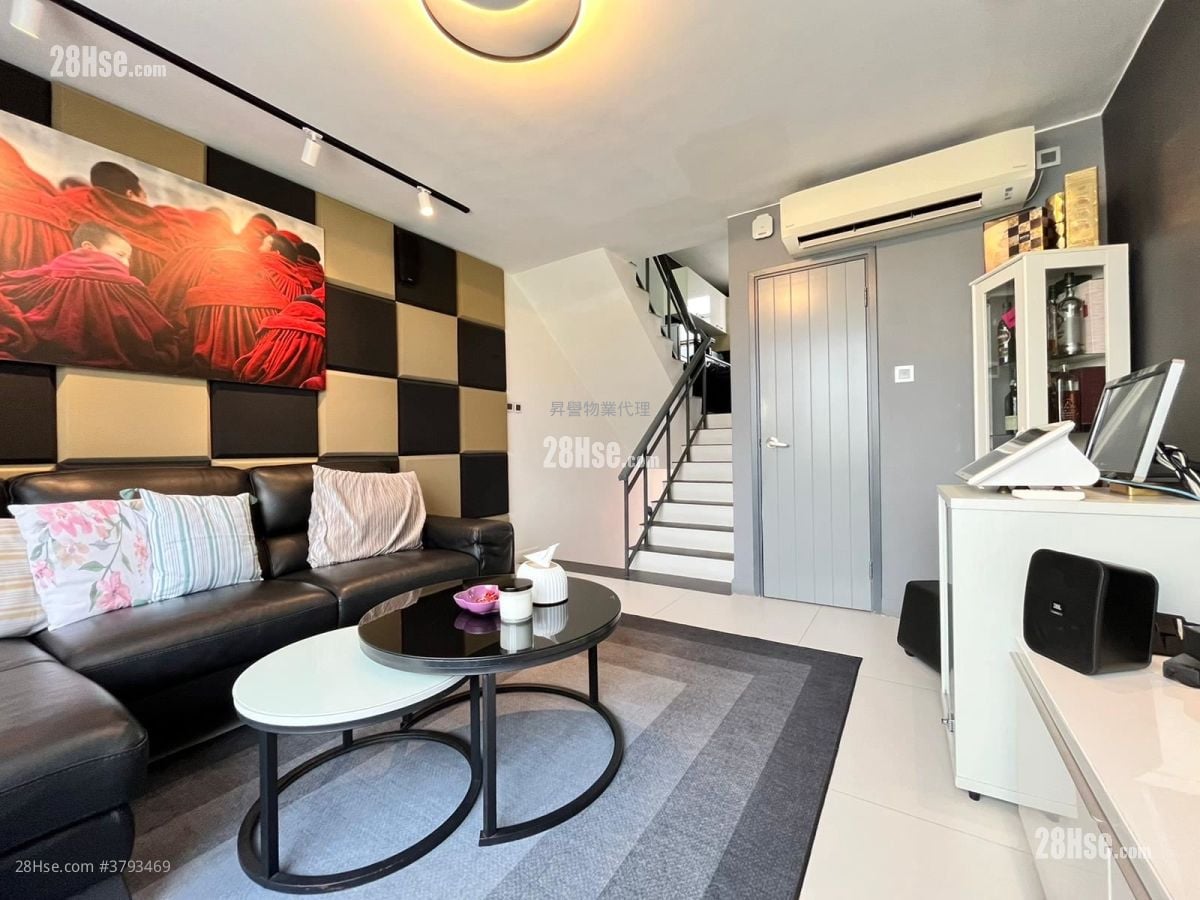 御花园 售盘 3 房 , 3 浴室 1,234 平方尺