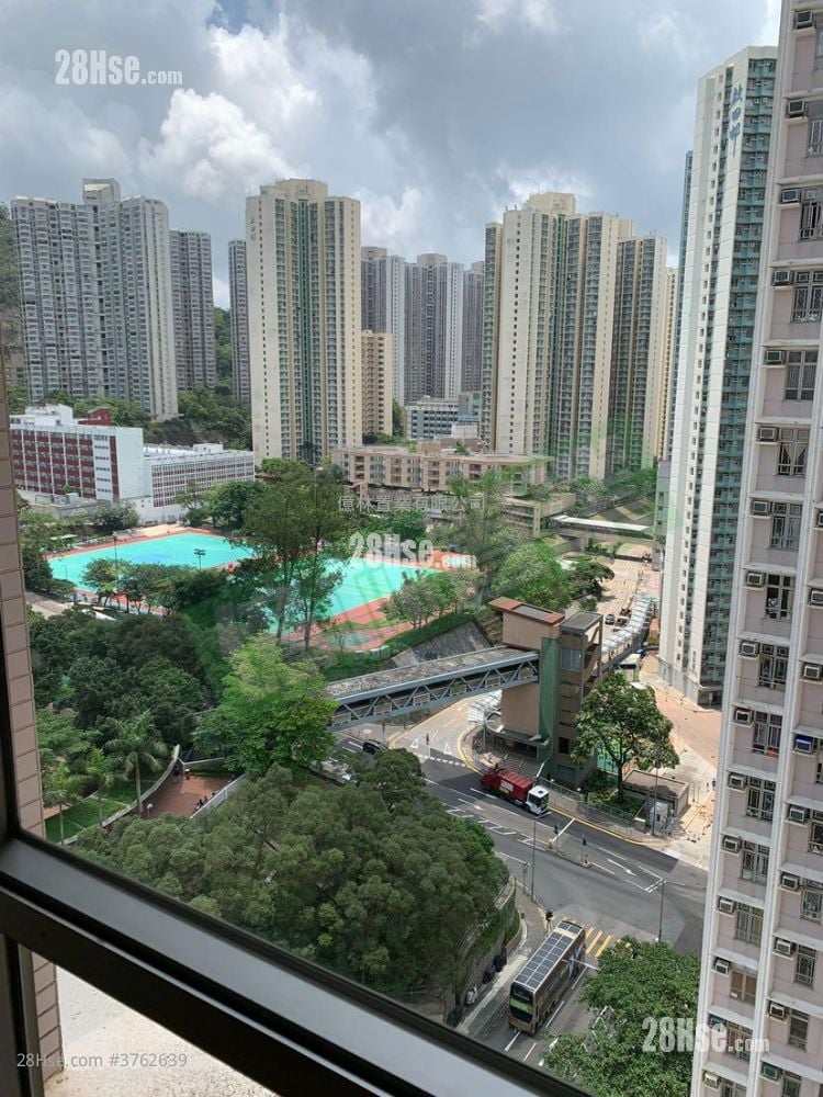 Hong Yat Court Sell 2 Bedrooms , 1 Bathroom 506 ft²