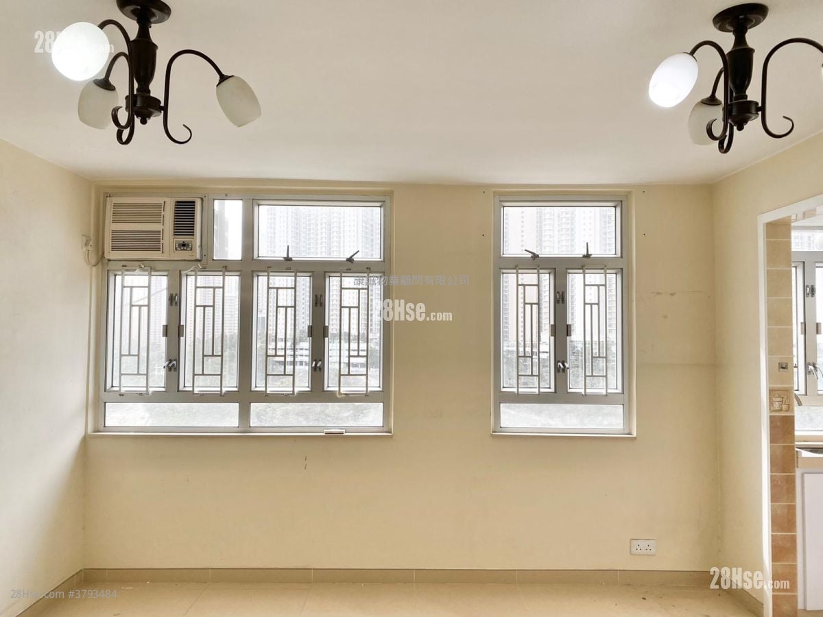 康华苑 租盘 2 房 , 1 浴室 380 平方尺