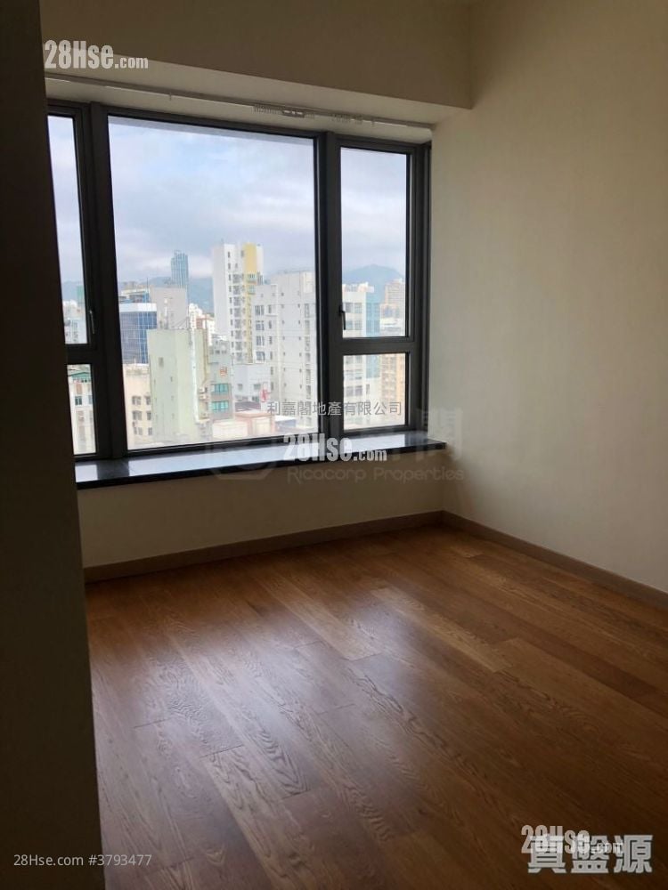 The Austin 售盘 3 房 , 2 浴室 899 平方尺