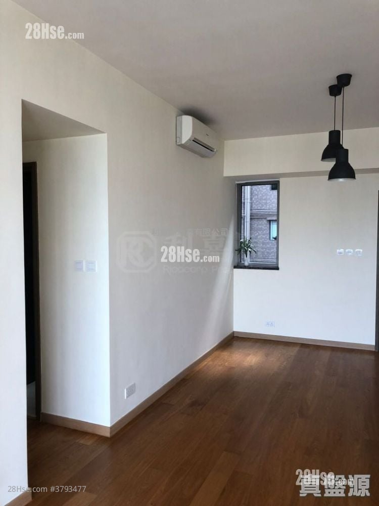 The Austin 售盘 3 房 , 2 浴室 899 平方尺