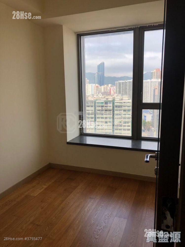 The Austin 售盘 3 房 , 2 浴室 899 平方尺