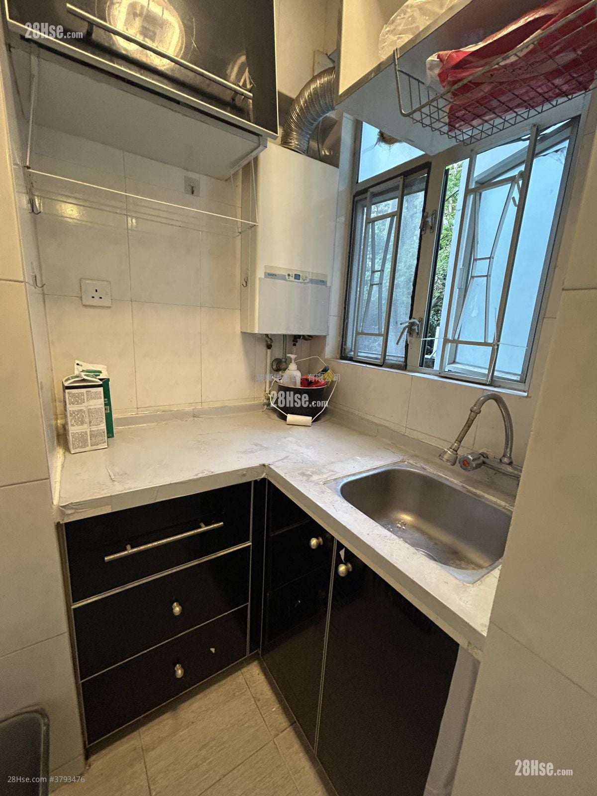 King's Mansion Rental 2 Bedrooms , 1 Bathroom 438 ft²