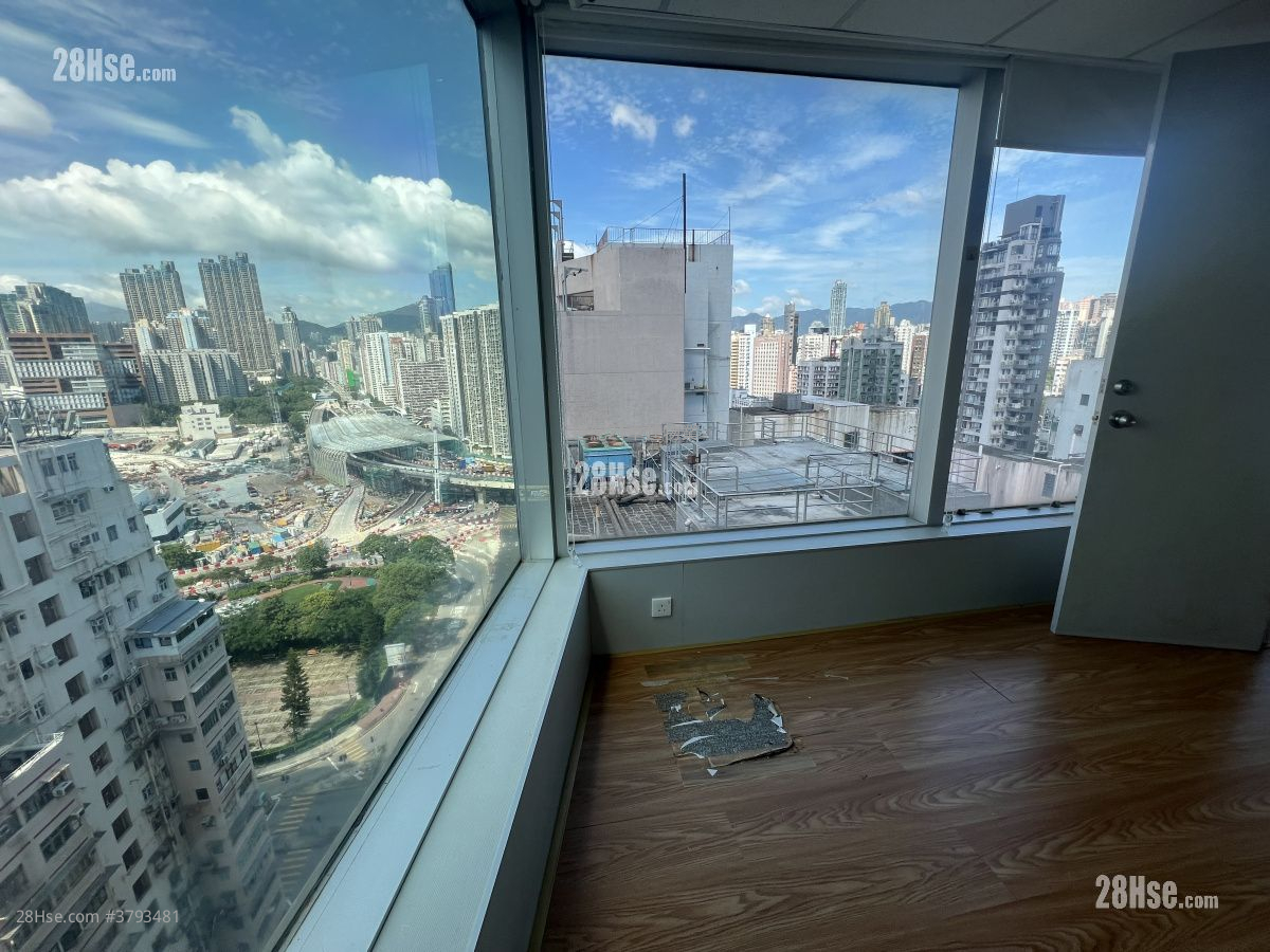 Boss Commercial Centre Sell 1 Bedroom