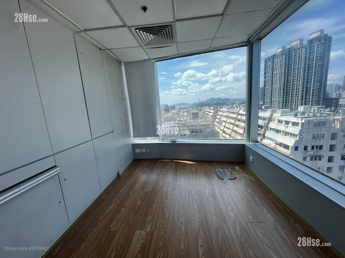 Boss Commercial Centre Sell 1 Bedroom