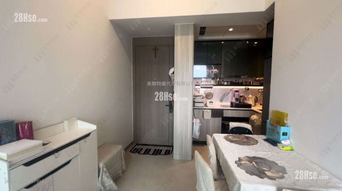 Sierra Sea Sell 2 Bedrooms , 1 Bathroom 461 ft²