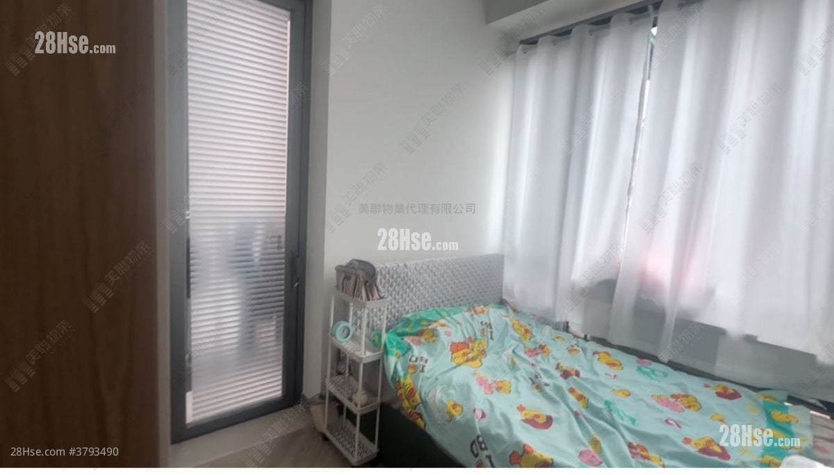 Sierra Sea Sell 2 Bedrooms , 1 Bathroom 461 ft²