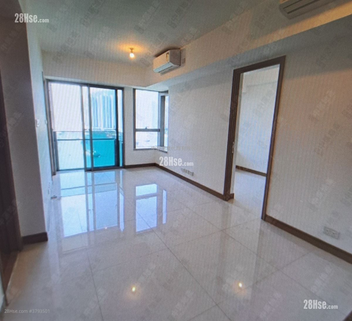 海之恋 售盘 2 房 , 1 浴室 527 平方尺