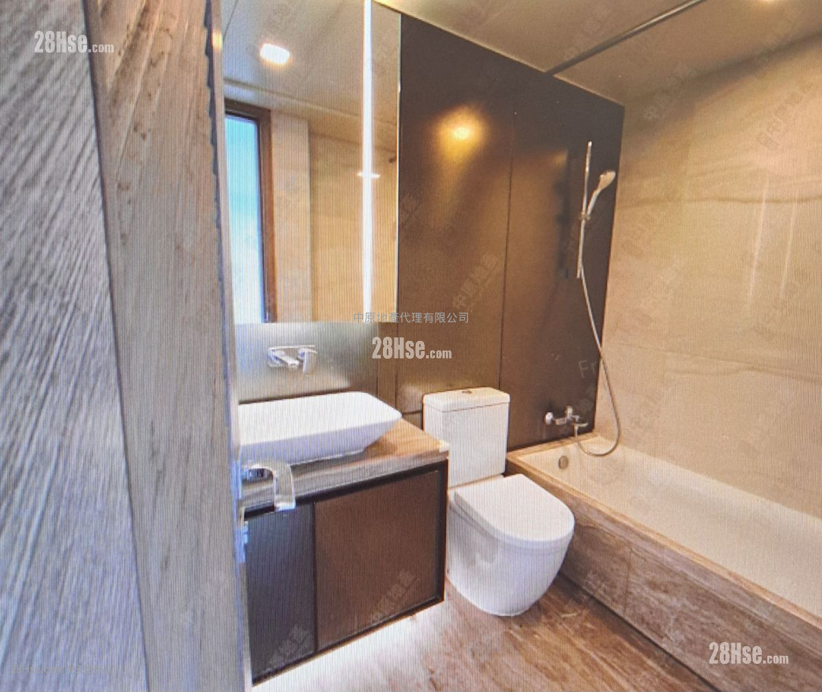 海之恋 售盘 2 房 , 1 浴室 527 平方尺