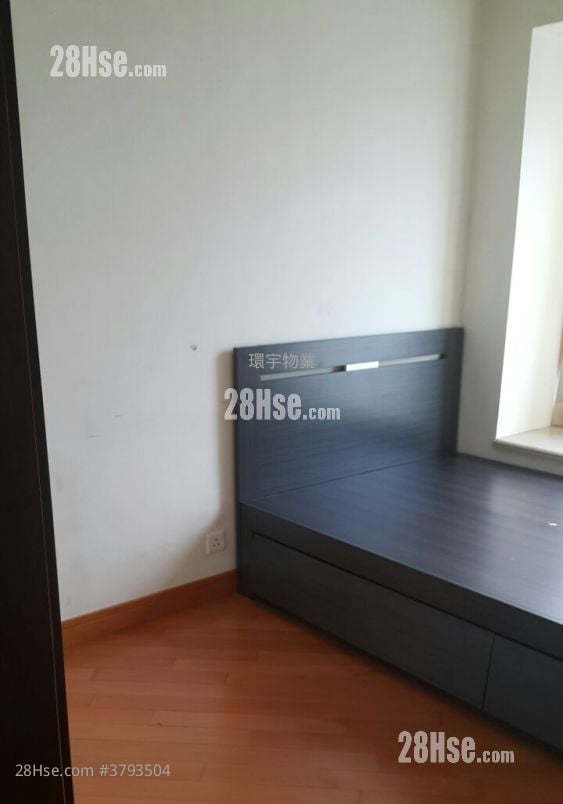 Chelsea Court Sell 1 Bedroom , 1 Bathroom 384 ft²