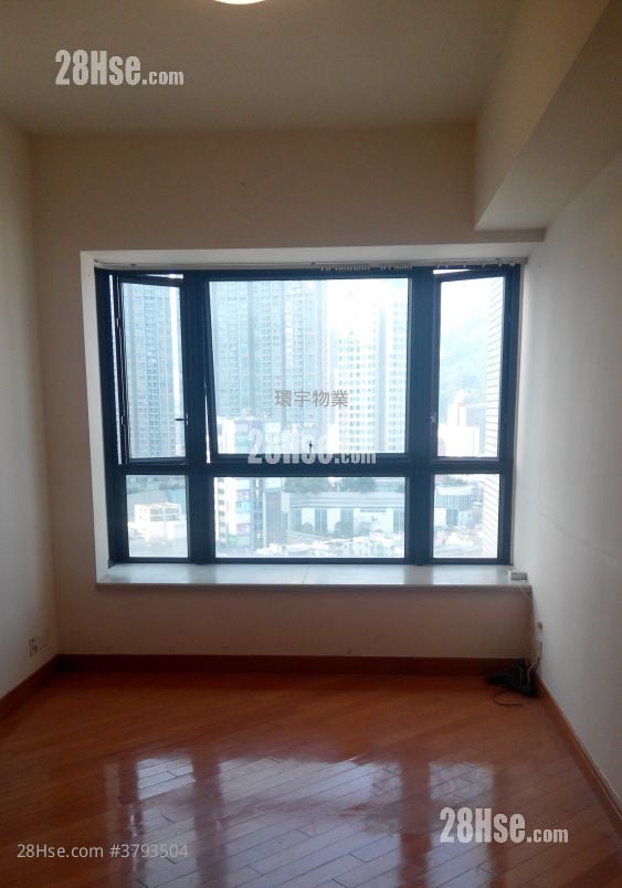 Chelsea Court Sell 1 Bedroom , 1 Bathroom 384 ft²