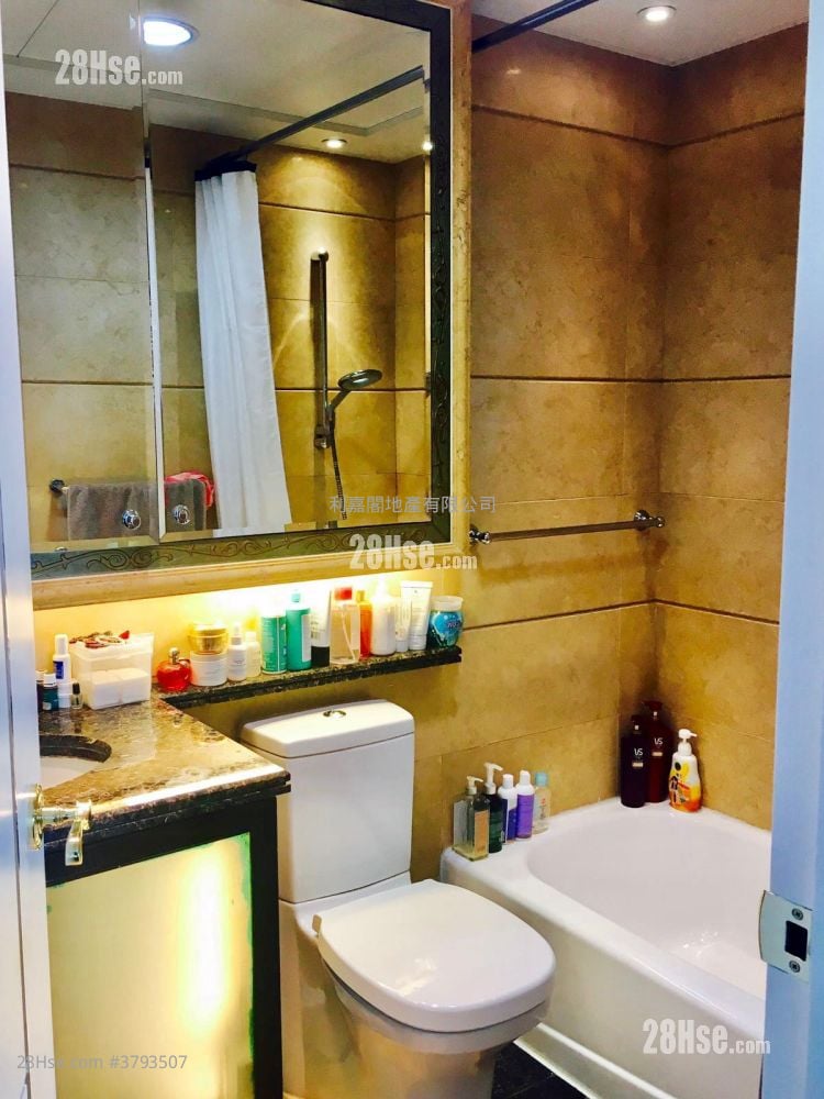 凯旋门 售盘 3 房 , 2 浴室 867 平方尺