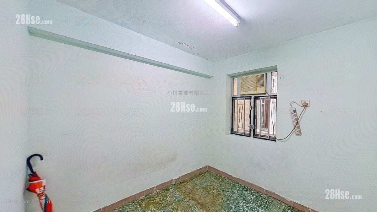 bedroom 3: Ma Tin Tsuen Sell 3 Bedrooms , 2 Bathrooms 612 ft²