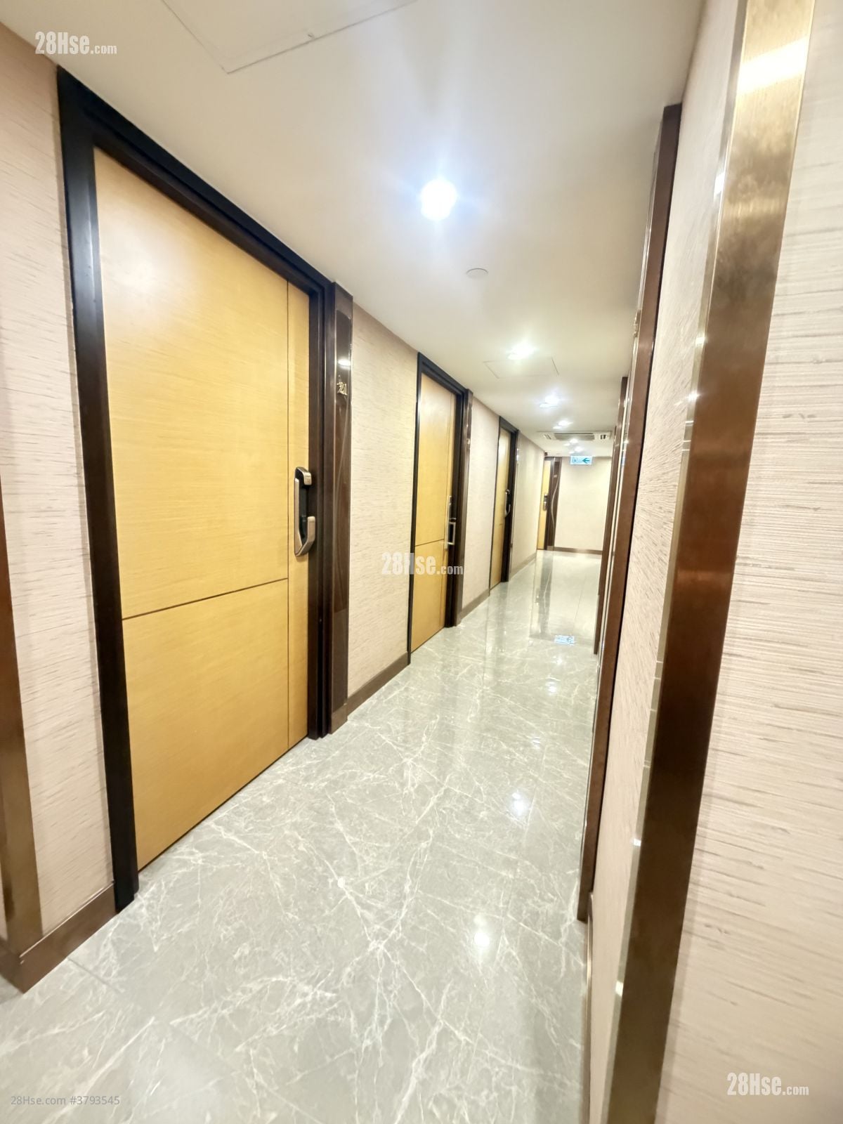 Man Foong Industrial Building Rental 3 Bedrooms 255 ft²