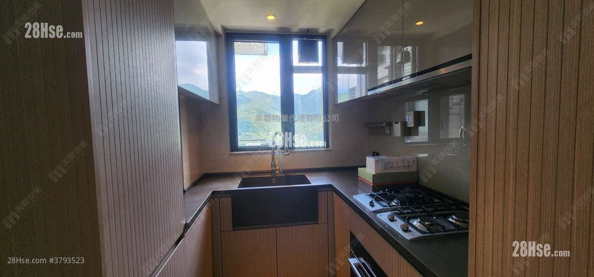 柏傲庄 售盘 3 房 754 平方尺