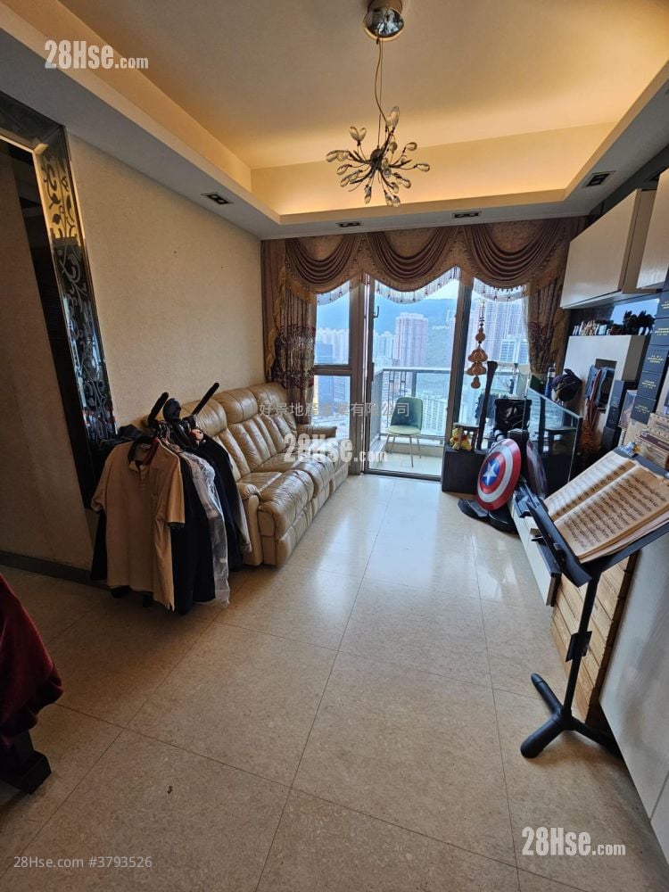 Vision City Sell 3 Bedrooms , 1 Bathroom 668 ft²