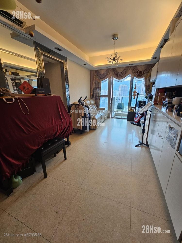 Vision City Sell 3 Bedrooms , 1 Bathroom 668 ft²