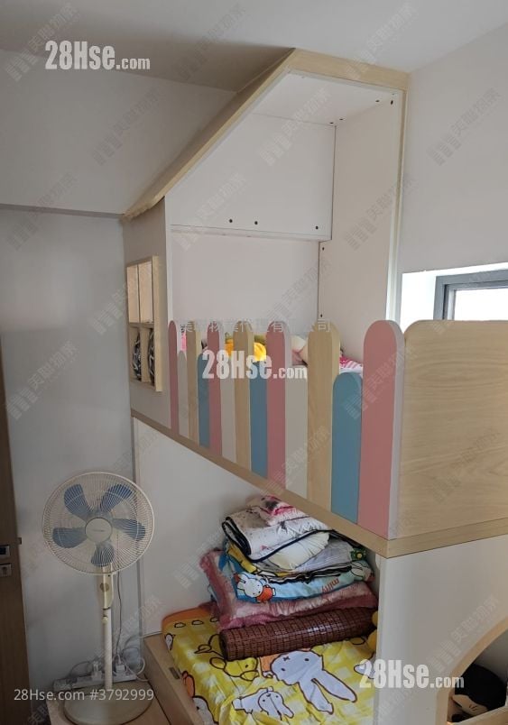 Phase 1B Of The Campton Sell 2 Bedrooms , 1 Bathroom 462 ft²