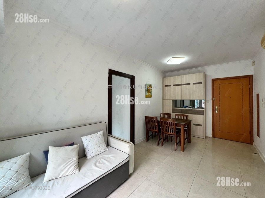 Banyan Garden Rental 512 ft²