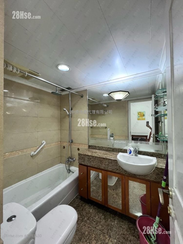 Banyan Garden Rental 512 ft²