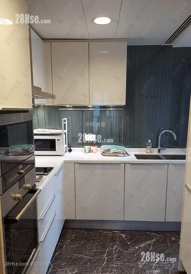 The Riverpark Sell 4 Bedrooms 1,168 ft²