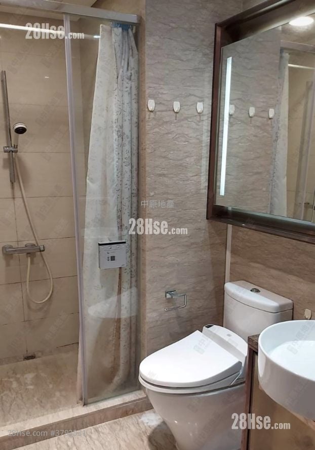 The Riverpark Sell 4 Bedrooms 1,168 ft²