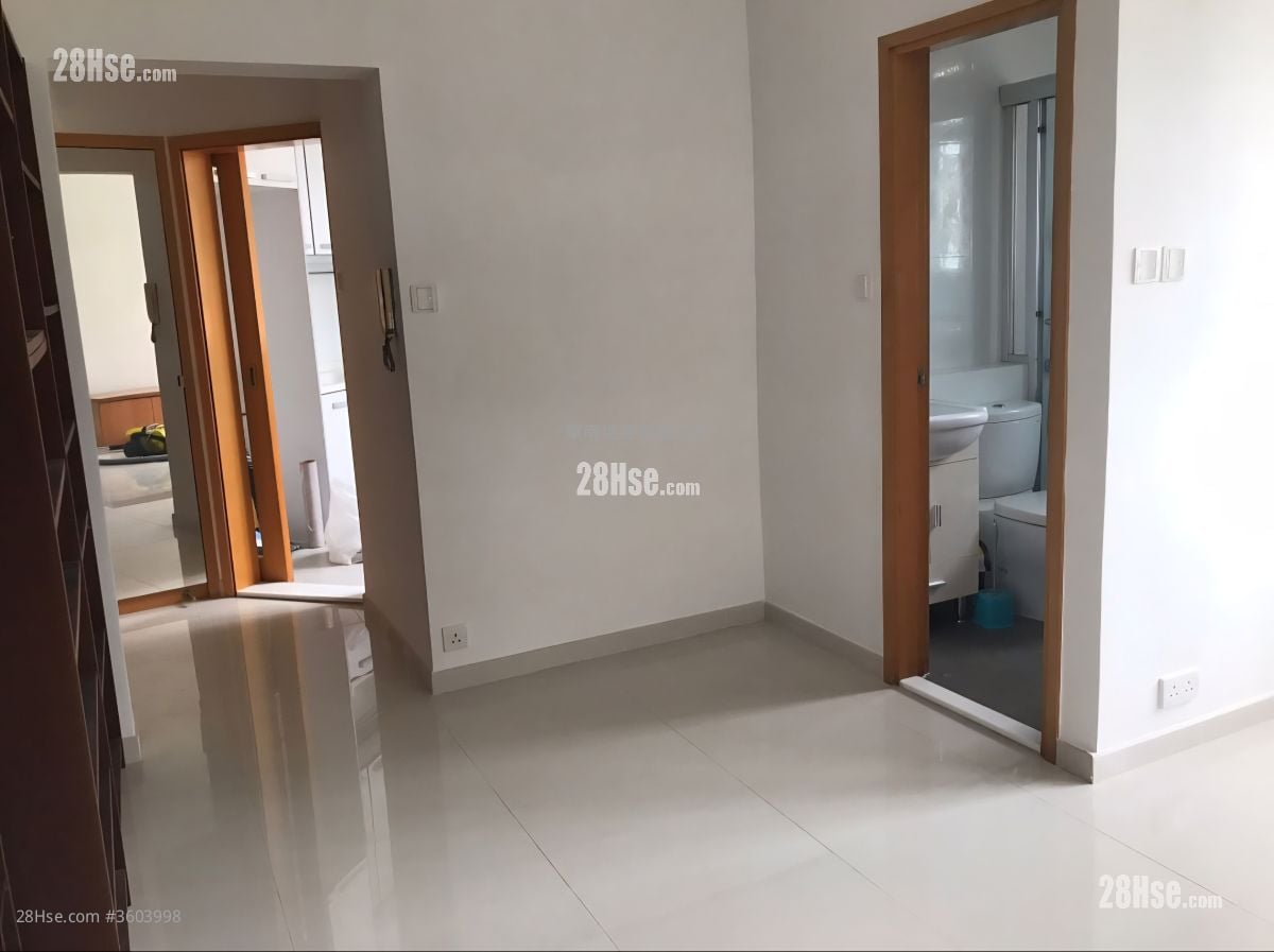 嘉田苑 租盘 2 房 , 1 浴室 469 平方尺