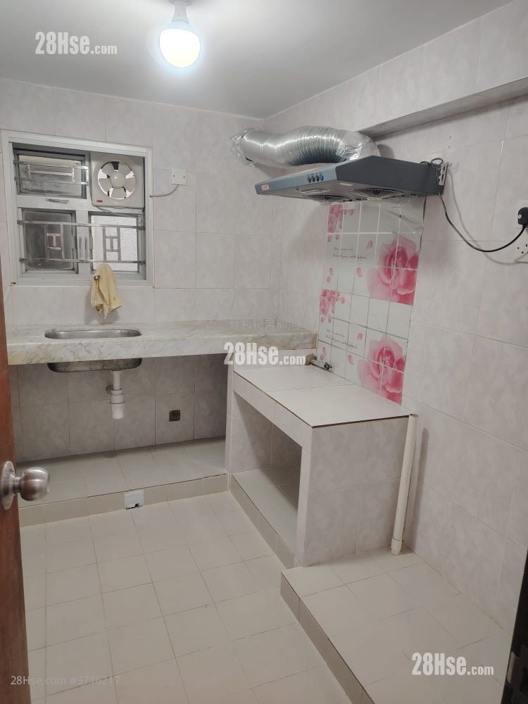 南华莆 租盘 2 房 , 1 浴室 600 平方尺
