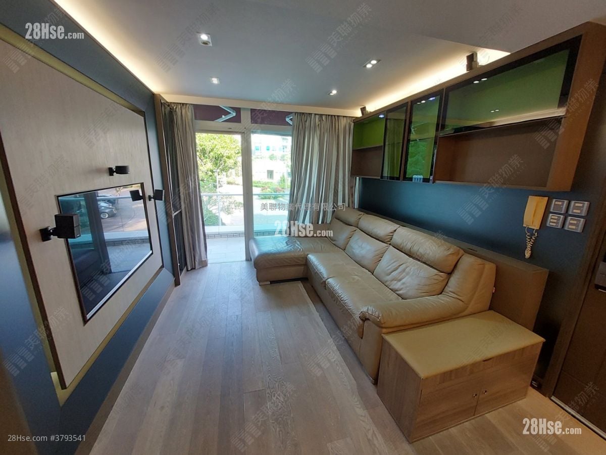 Jc Castle Sell 3 Bedrooms 930 ft²