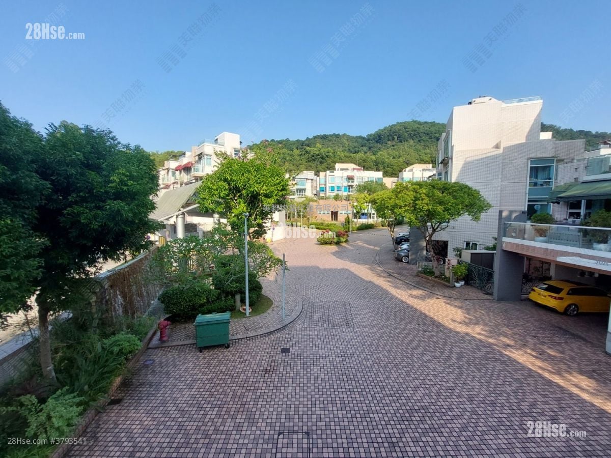 Jc Castle Sell 3 Bedrooms 930 ft²