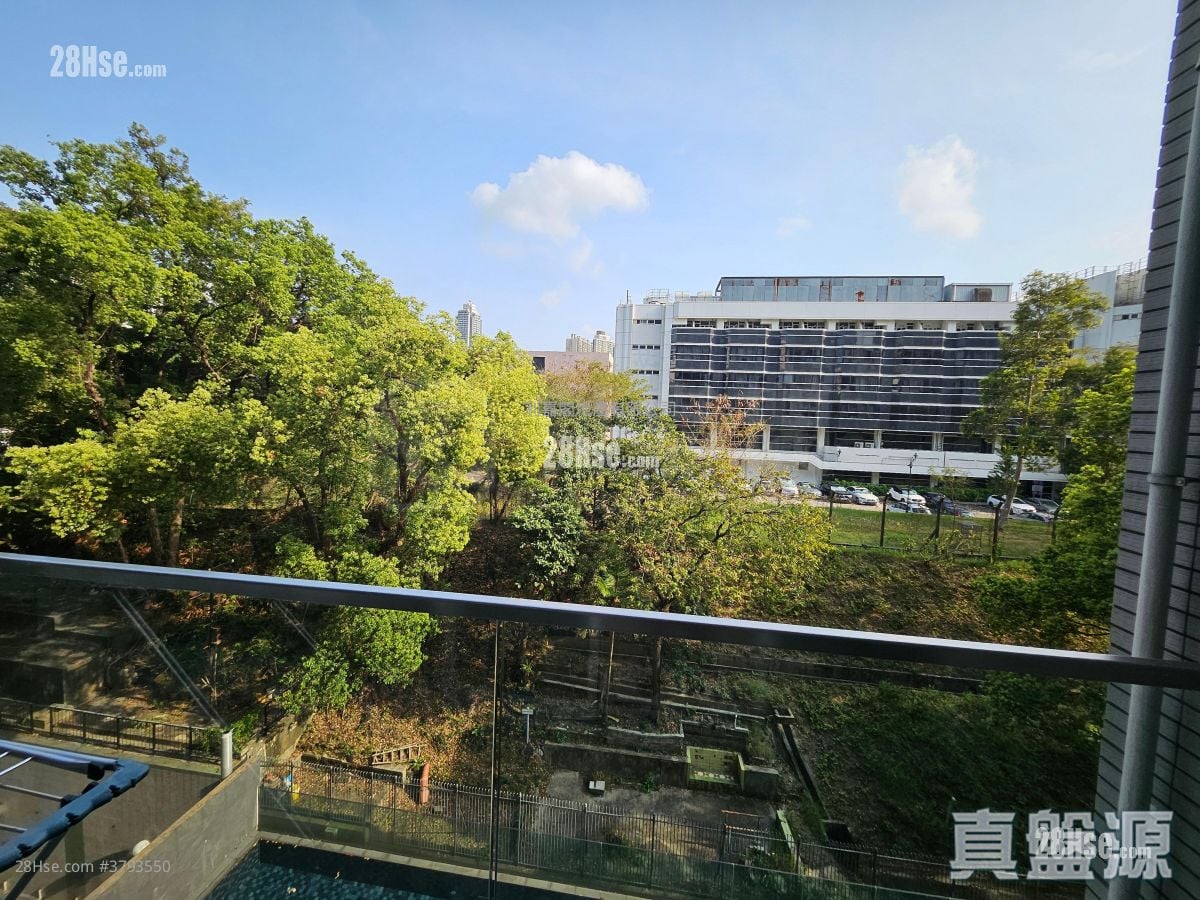 Paxton Sell 4 Bedrooms 1,664 ft²