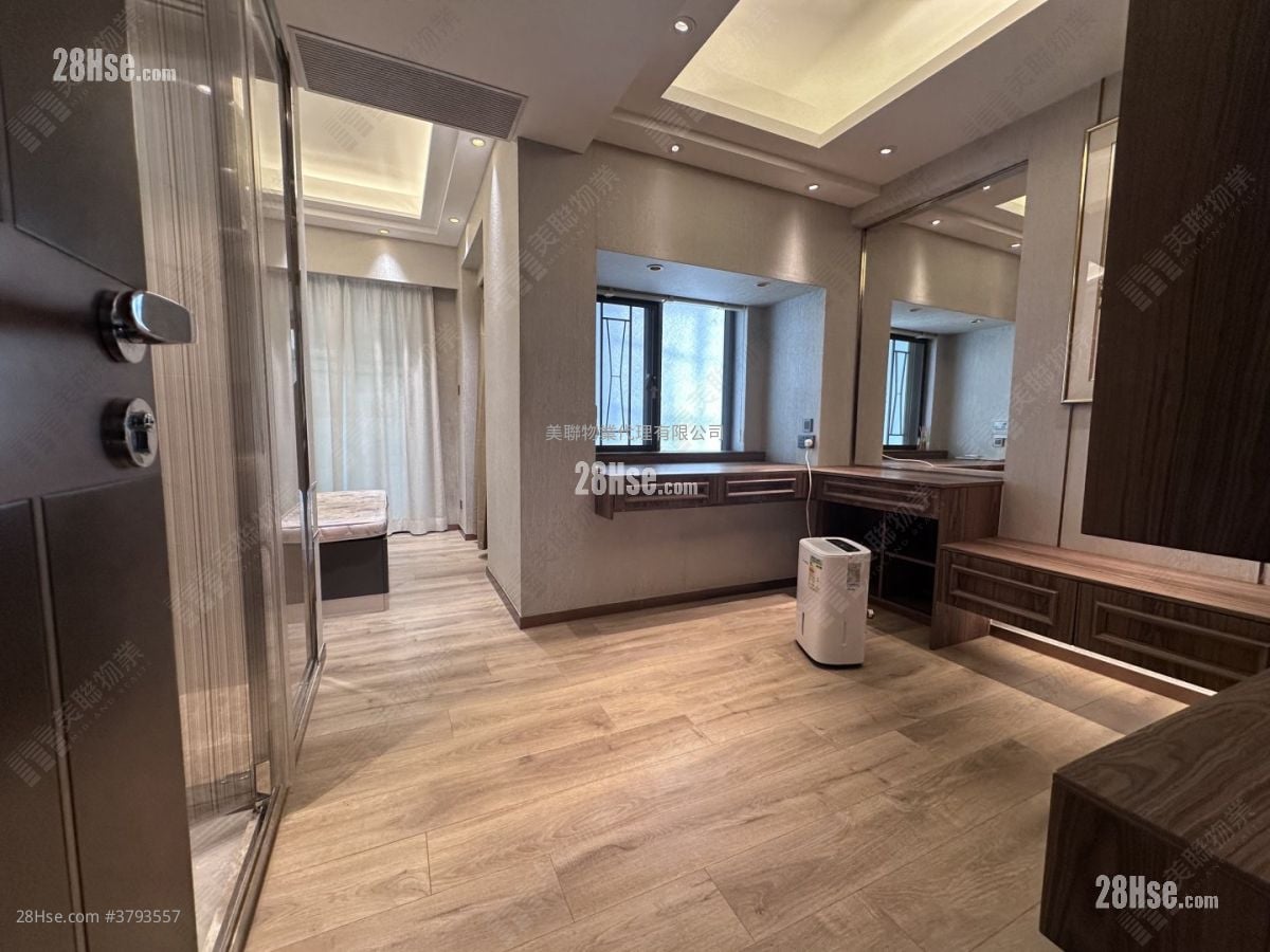 Providence Peak Sell 4 Bedrooms , 3 Bathrooms 1,468 ft²