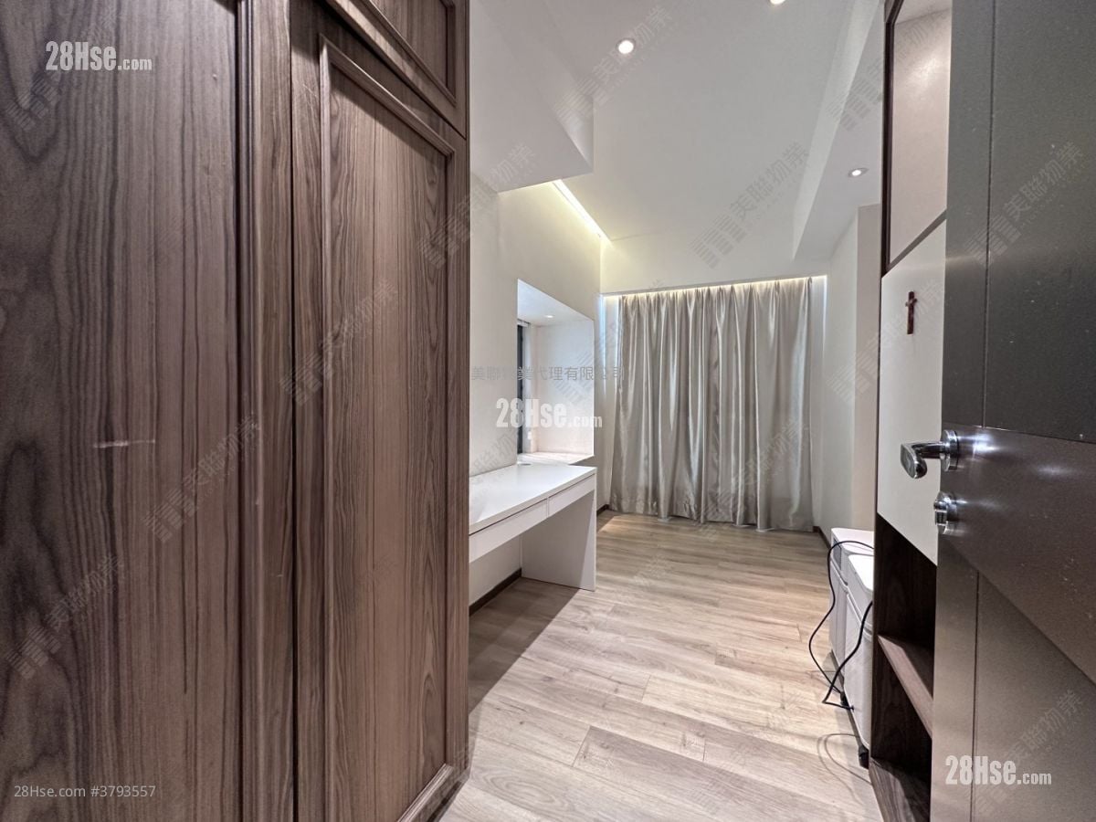 Providence Peak Sell 4 Bedrooms , 3 Bathrooms 1,468 ft²