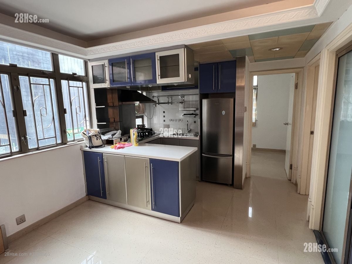 德福花园 租盘 2 房 , 1 浴室 556 平方尺